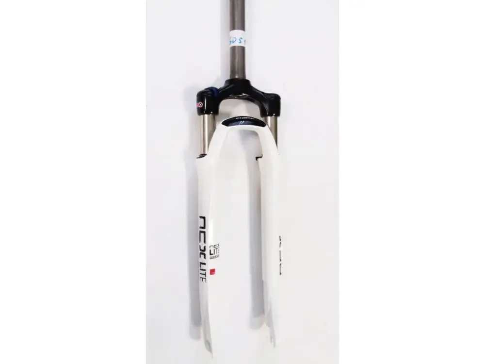 Odpružená vidlice Suntour NCX D Lite 28" bílá Tovární Cena