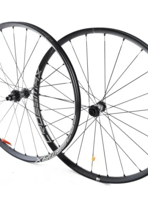 Zapletená kola Mavic Crossmax XL 29" Boost XD orěch Jen Po Omezenou Doba