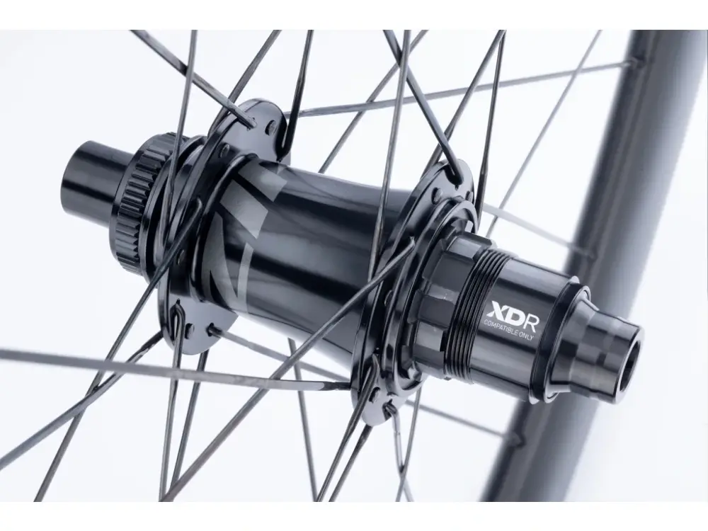 Expresní Doručení ZIPP náboj přední 76 DISC CENTERLOCK