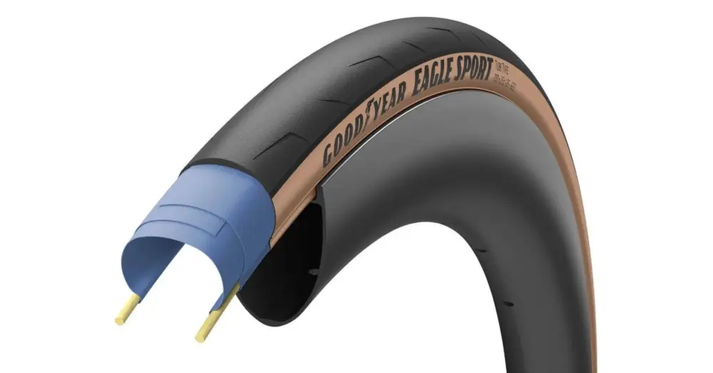 Plášť GOODYEAR Eagle Sport Transparent kevlar Novinka