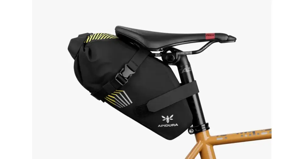 Vrácení Zdarma Brašna Apidura Racing saddle pack (3l)