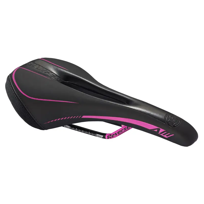 Sedlo Reverse AM Ergo CrMo Black / Candy Nová Kolekce