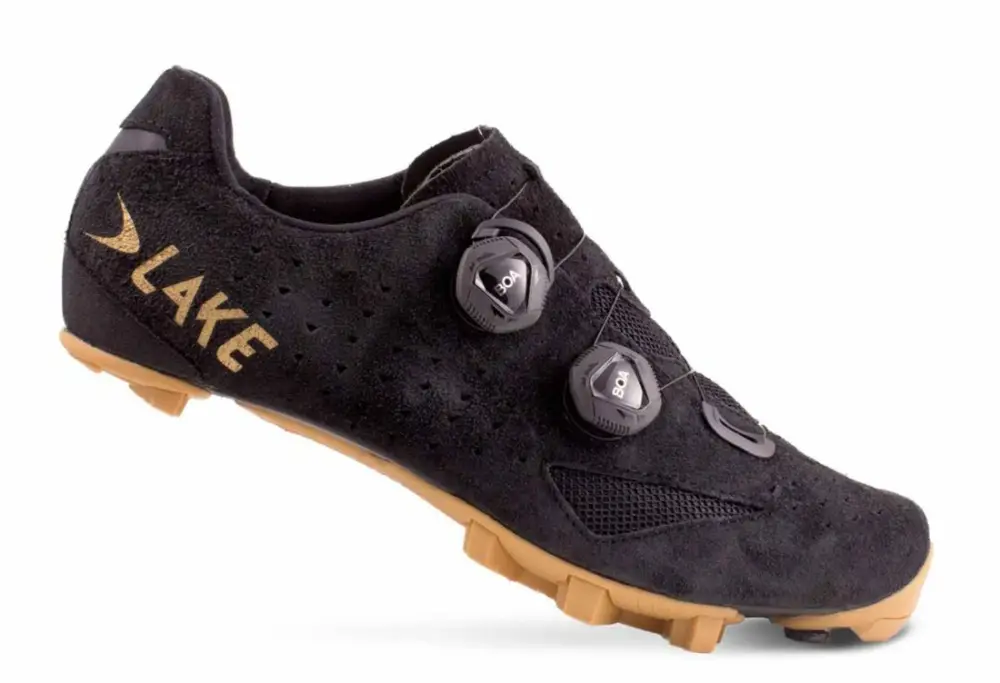 Zlevněný tretry LAKE MX238 Gravel Carbon černá semiš/zlatá vel.46 wide