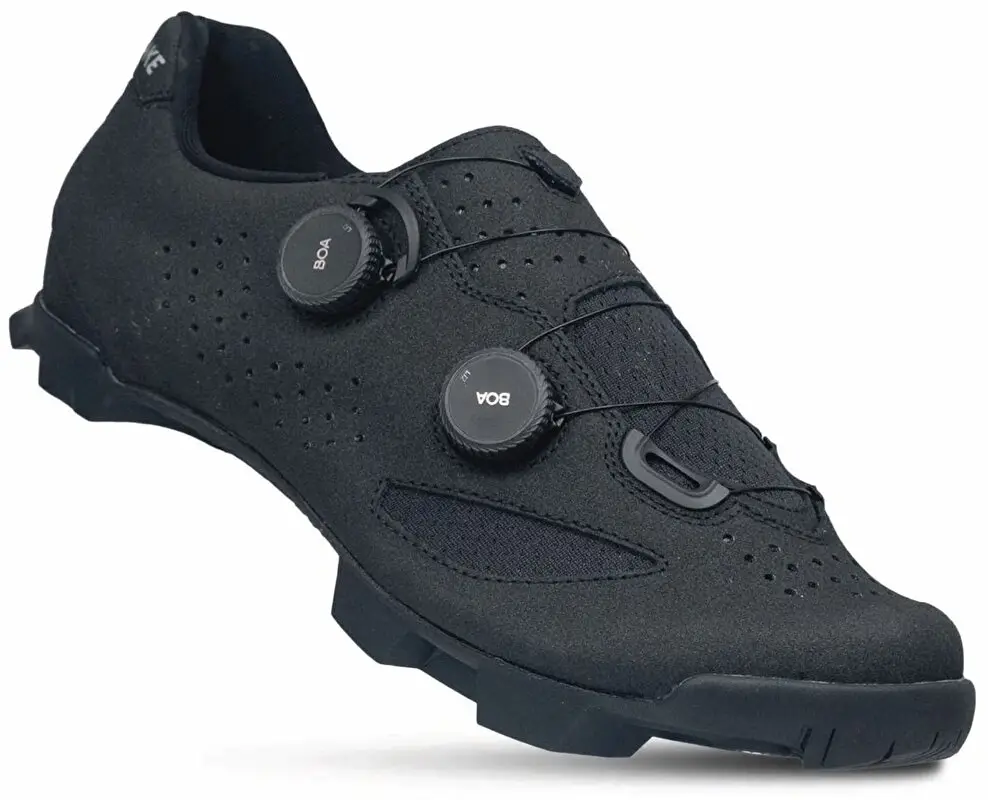Koupit Online tretry LAKE MX239 Carbon černé vel.50