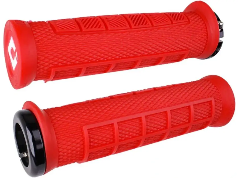 Zlevněný Gripy ODI Elite Pro V2.1