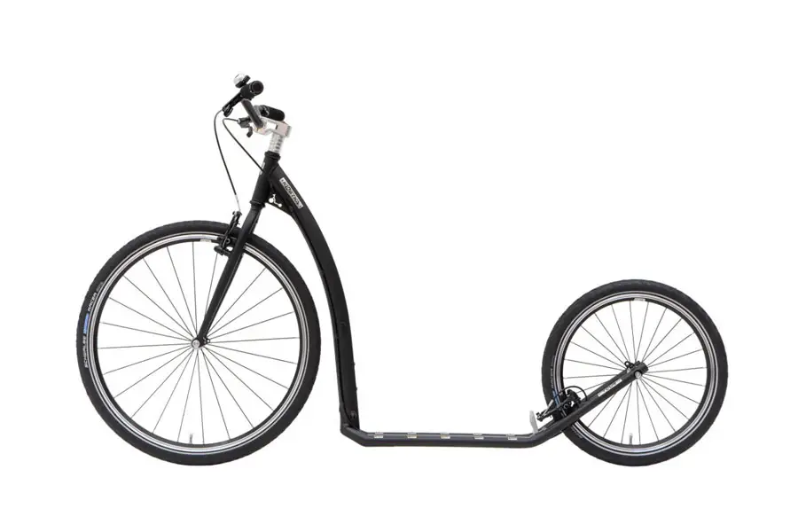 Koloběžka Kostka Tour Max (G6), Satin Black Akce