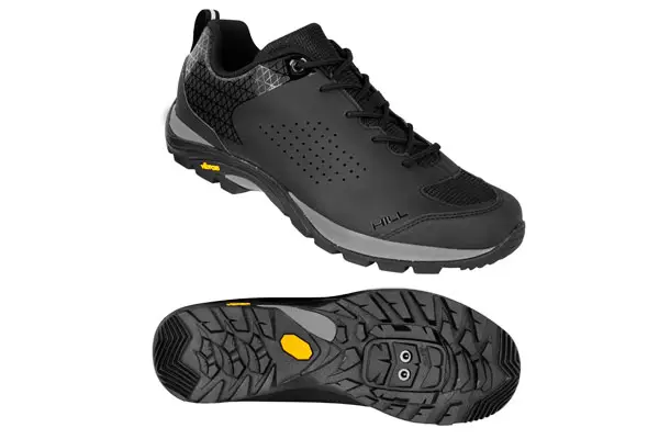 Tretry Force Hill Vibram, černé Super Cena
