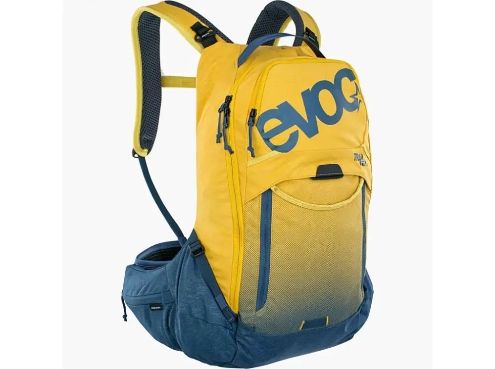 Batoh EVOC TRAIL PRO 16 curry/denim Výhodná Nabídka