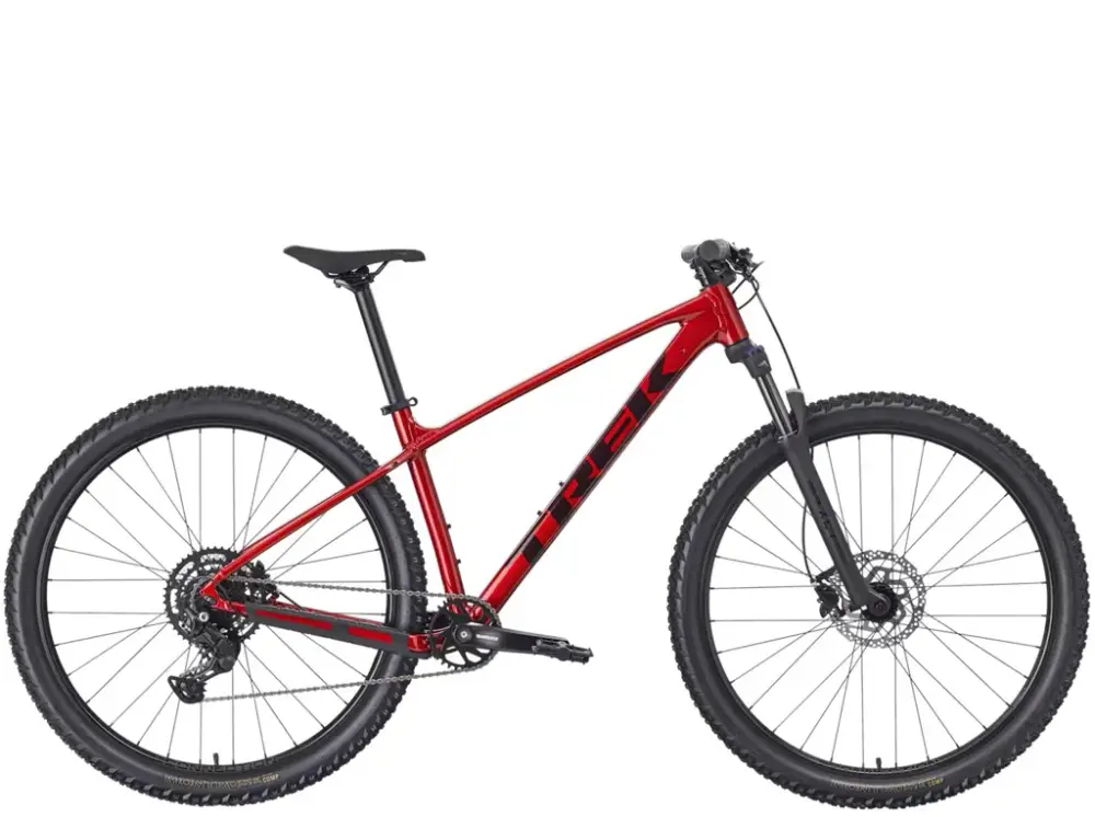 TREK Marlin 5 Gen 3 Fury Red Ověřený